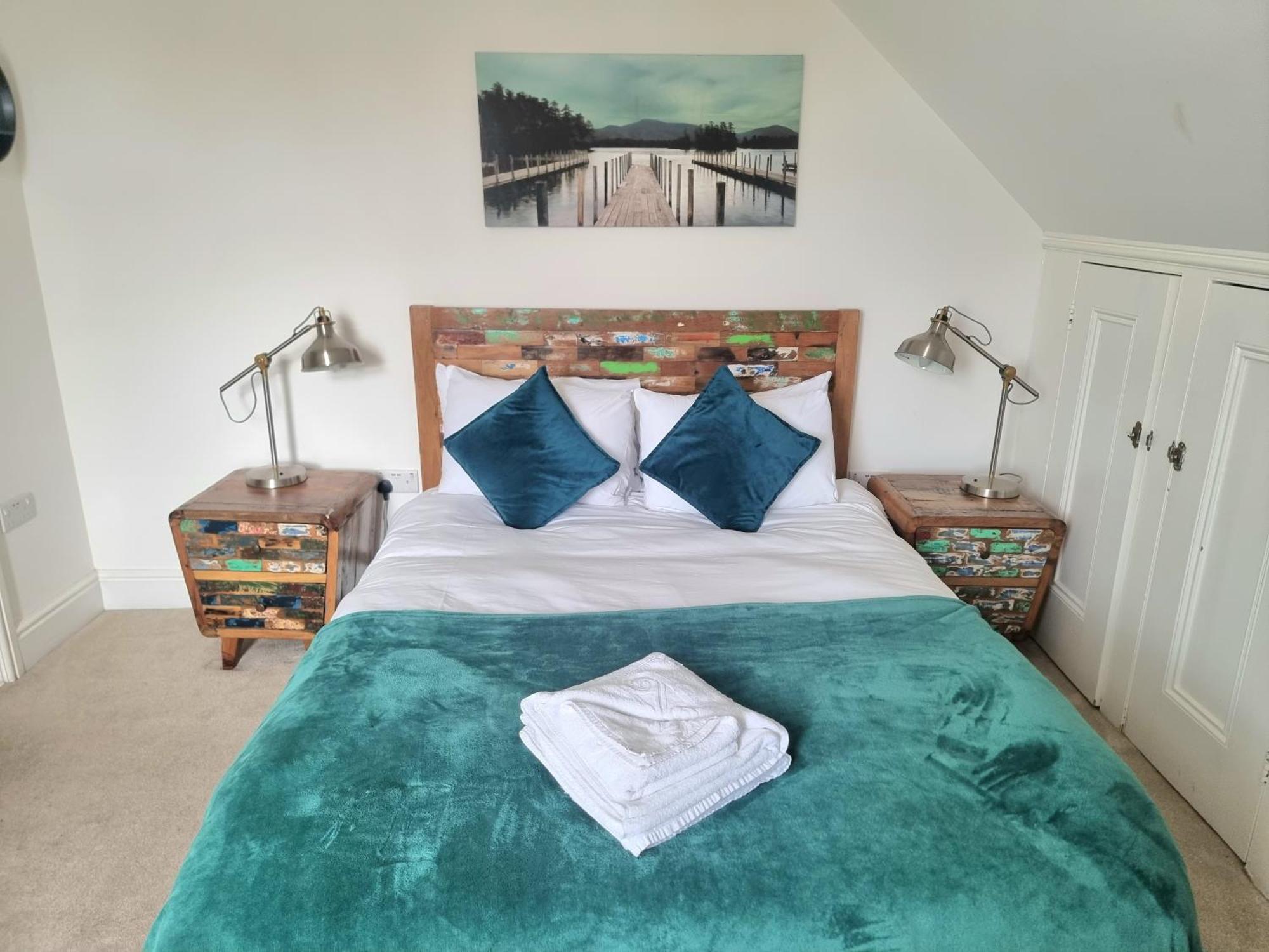 Stylish 2-Bed Flat, Quick Access To London Sights Apartment Exterior foto